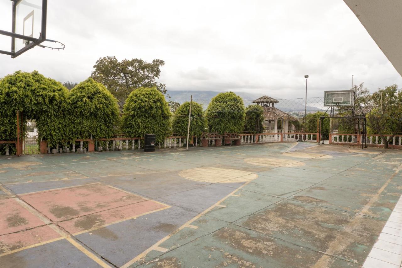 Hotel International Prestige Ambato Exteriér fotografie